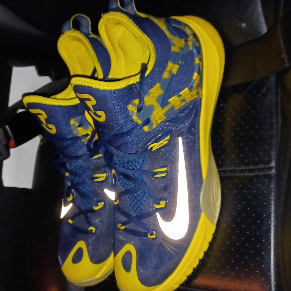 Paul George shoes